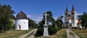 komentovaná prehliadka kostola a rotundy v  obci Bíňa